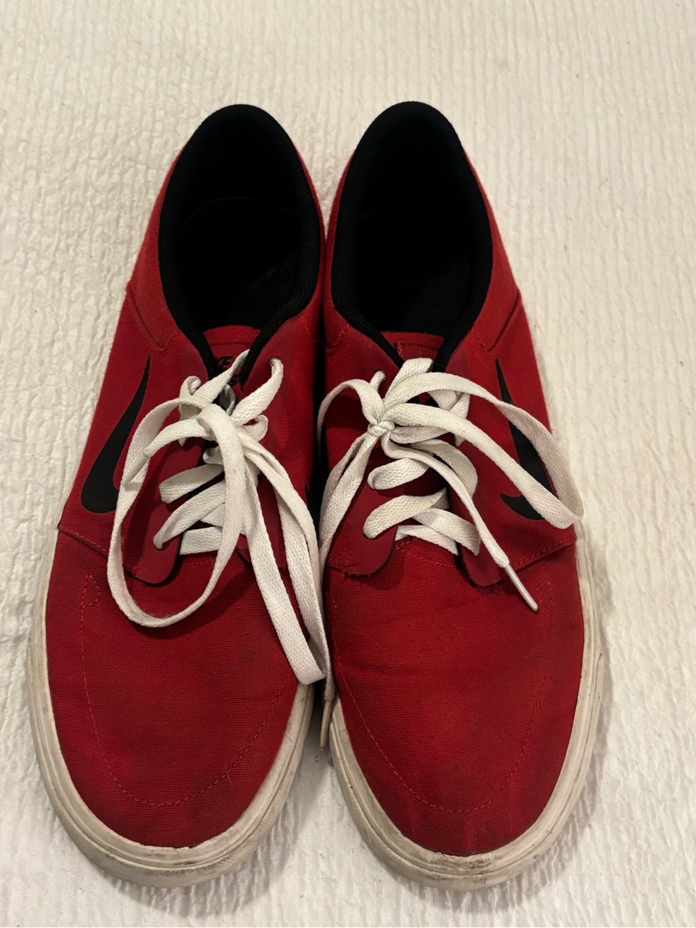 Nike Men’s Red Canvas Casual Sneakers - size 11